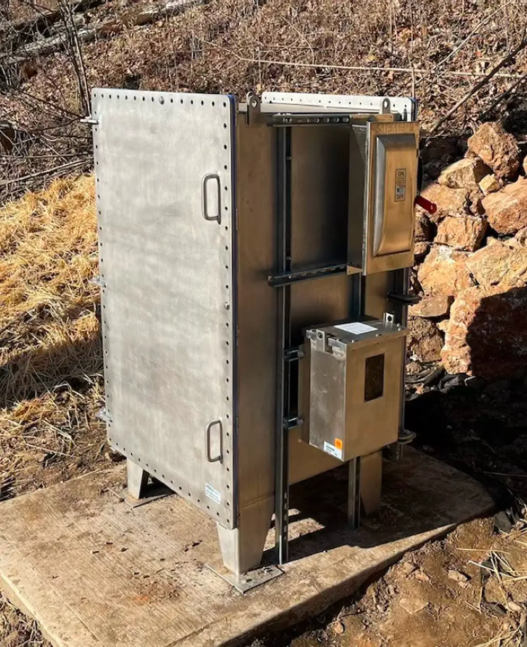 NEMACO NEMA 6P stainless steel enclosure in a tough outdoor environment